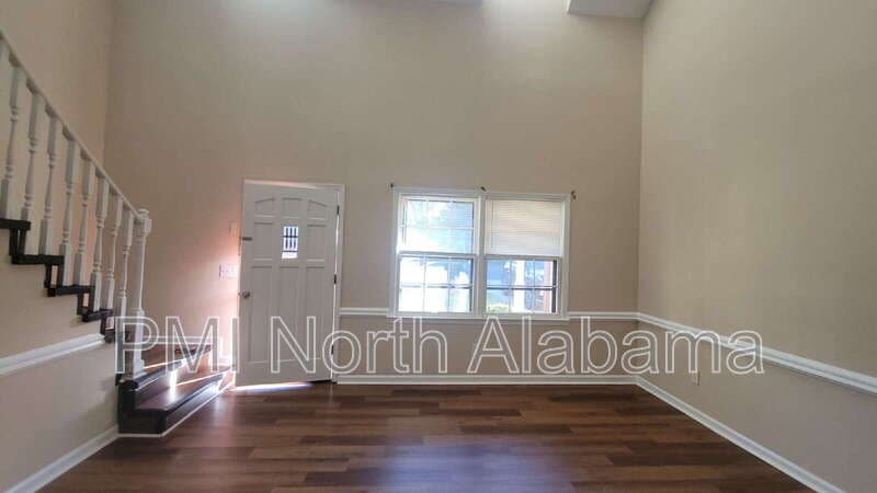 Huntsville House: 1021 Sandy Springs Rd NW