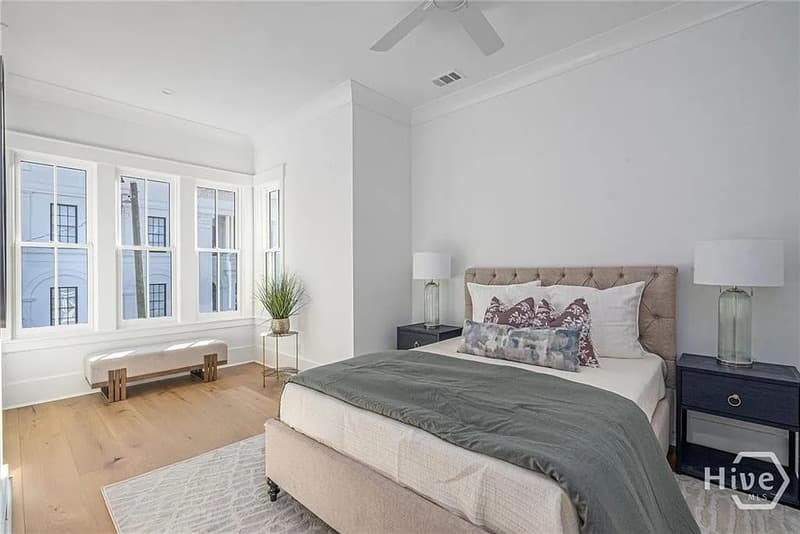 Savannah Condo: West 38th Street - 304