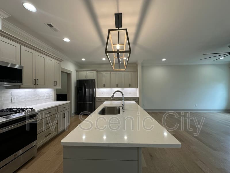 Ooltewah House: 9654 Dutton Ln