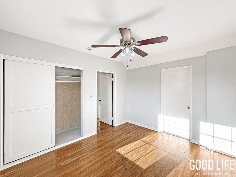 San Diego House: 4911 College Ave