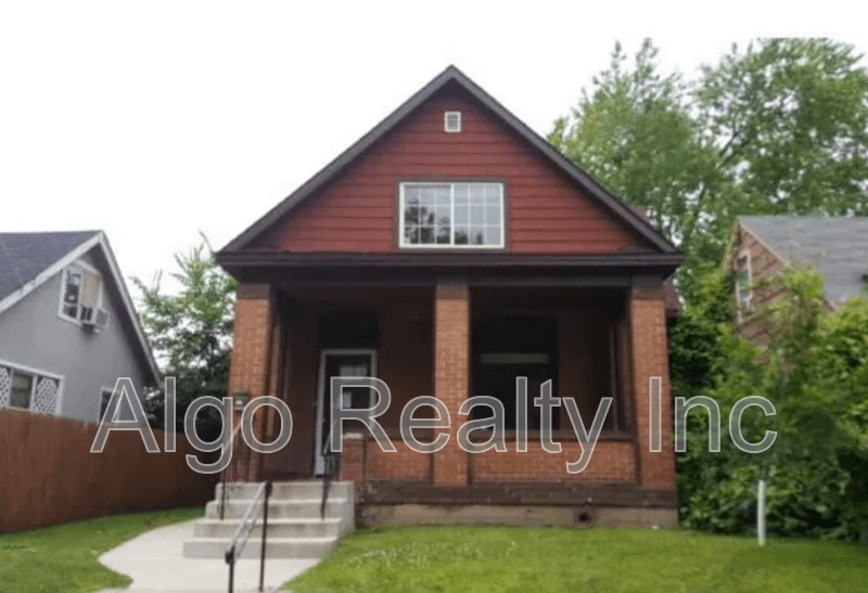 Minneapolis House: 3119 James Ave N