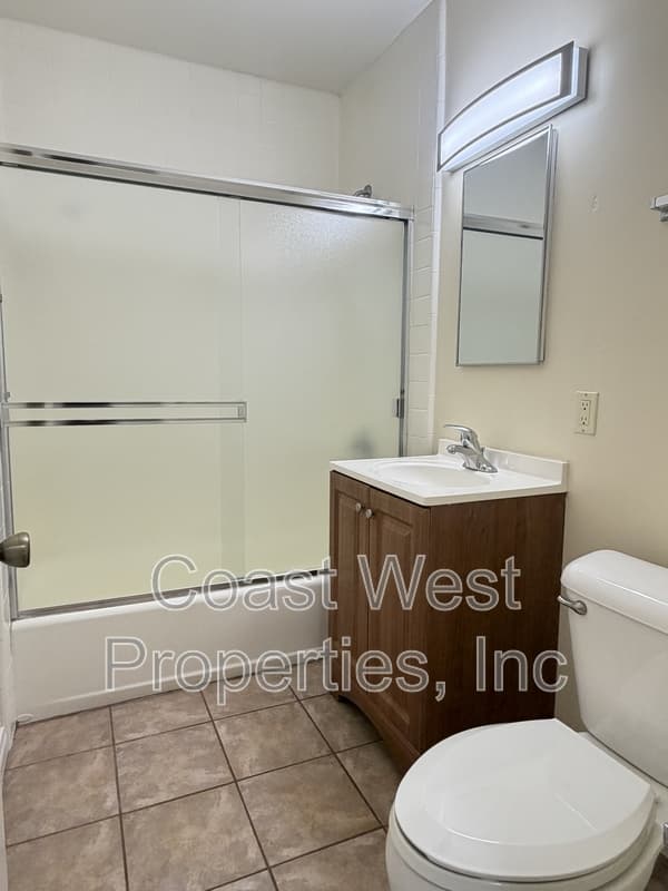 Carlsbad Condo: 965 Laguna Dr - 05