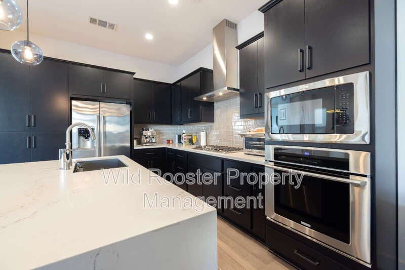 Sacramento House: 3500 Forney Way