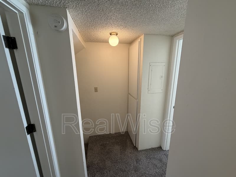 Grants Pass House: 1120 SW 5th St