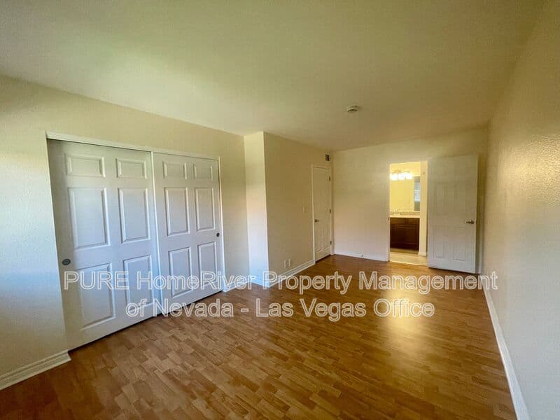 Las Vegas Condo: 5206 River Glen Dr