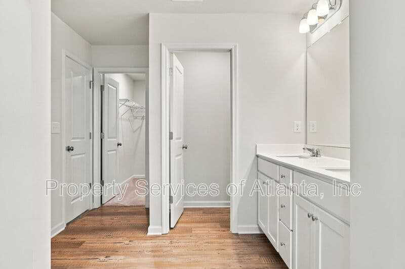 Flowery Branch House: 5313 Melbourne Ln