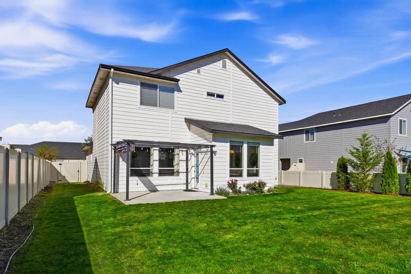 Meridian House: 4328 North Pale Creek Avenue