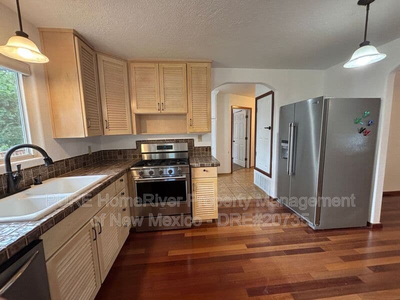 Flora Vista House: 7501 Old Aztec Hwy