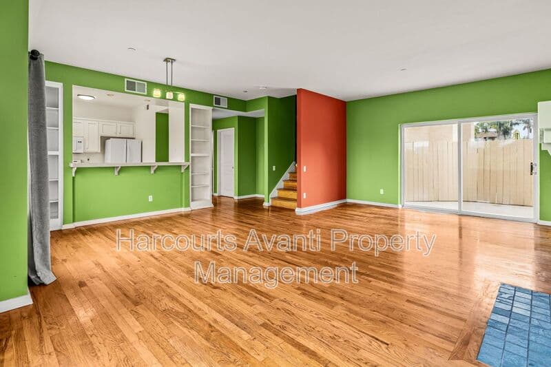 San Diego House: 1352 24th Street