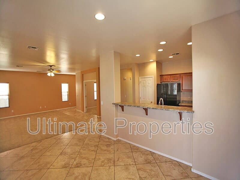 Surprise House: 17572 W Lundberg St