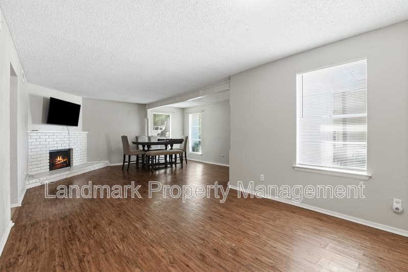 Fort Worth Condo: 6811 Trail Lake Drive