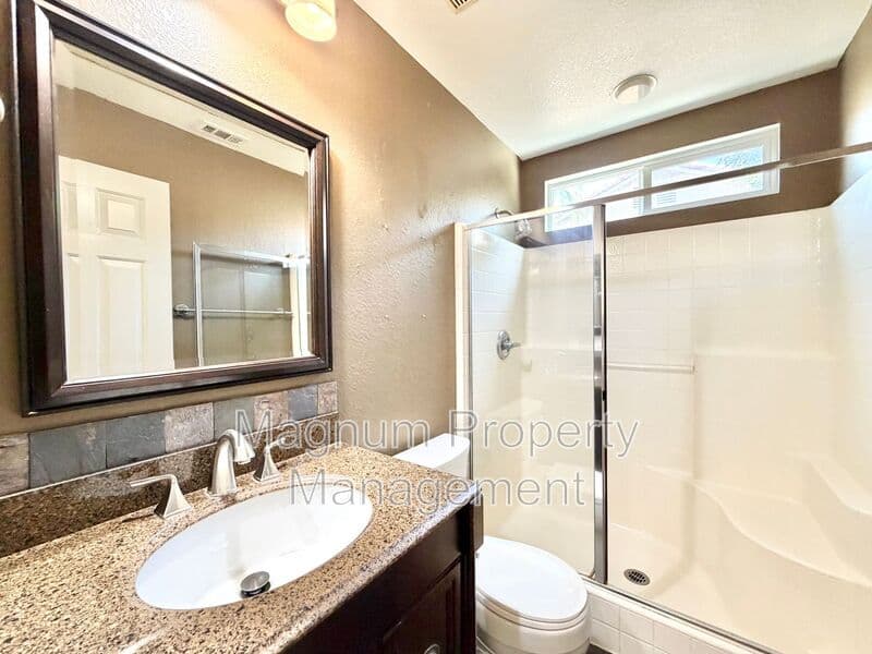 Menifee House: 33602 Magnetite St.