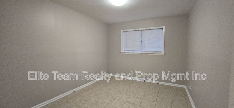 Charlotte Condo: 1803 Darbrook Dr