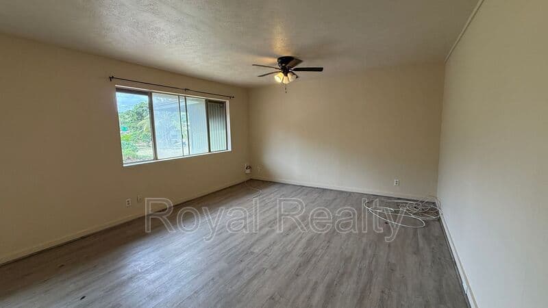 Wailuku Condo: 219 W Waiko Rd