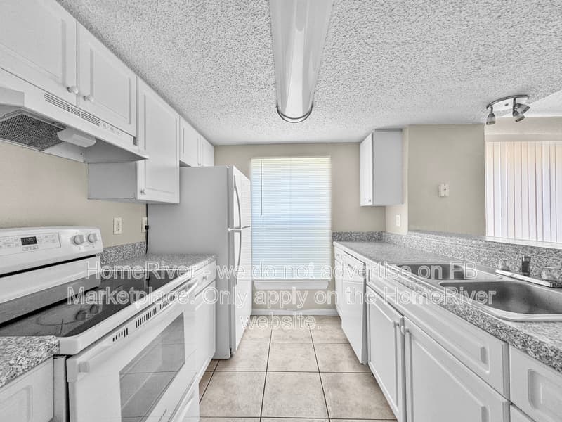 Tampa Condo: 8517 Lincoln Cove Dr