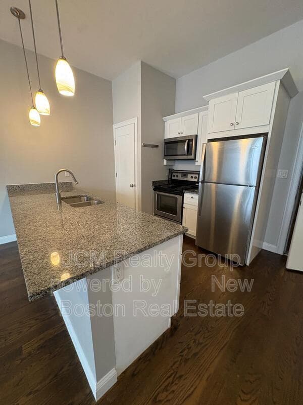 Quincy Condo: 10 Merrymount Road