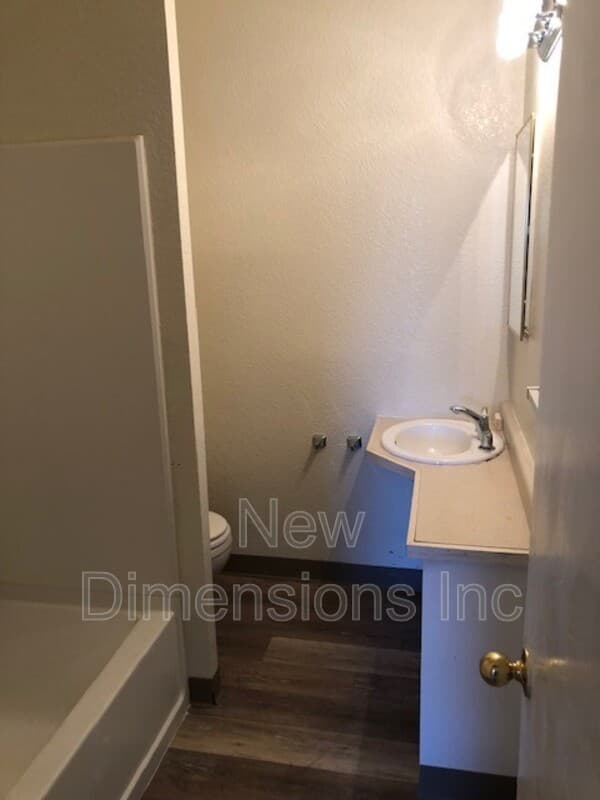 Reno House: 350 Linden Street