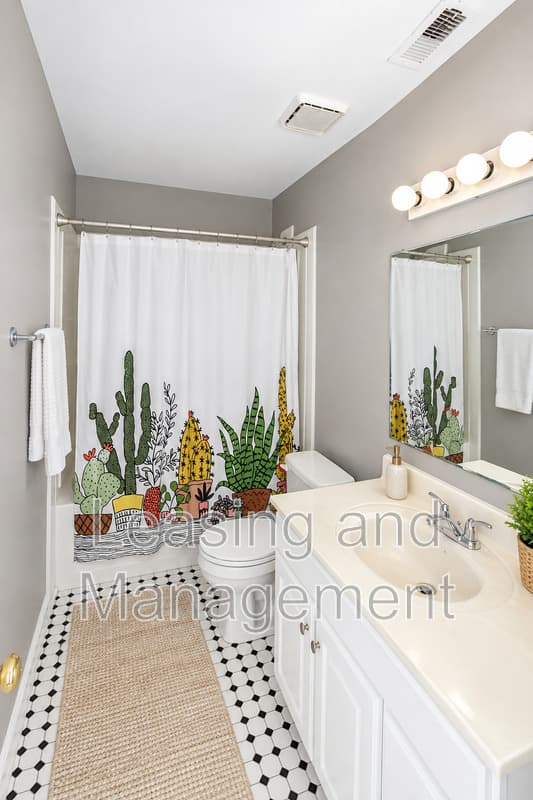 Charleston Townhome: 1423 Ashley River Road