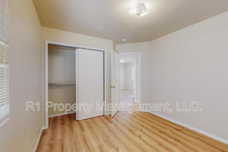 Rio Rancho House: 3473 Martin Meadows Drive Northeast