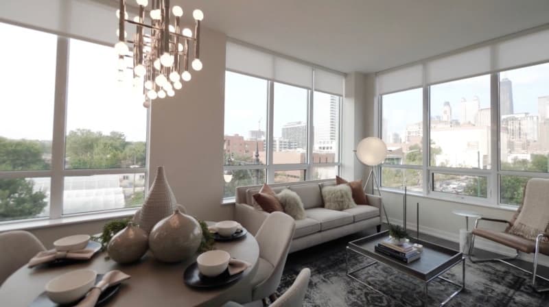 Chicago Condo: 740 N Hudson Ave