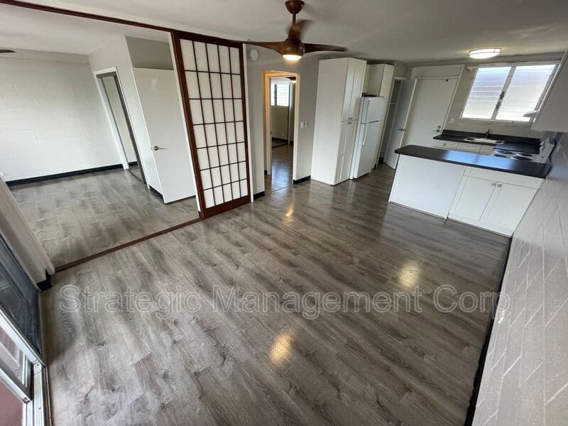 Kailua Condo: 82 Kihapai Street