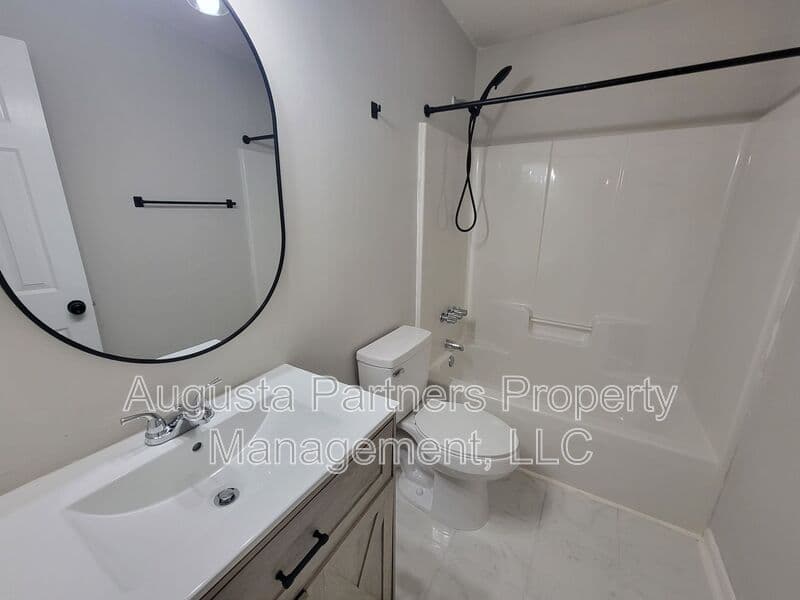 Hephzibah House: 2312 Perot Drive