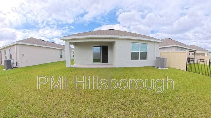 Parrish House: 10008 Caddo Drive