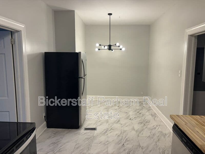 Columbus Condo: 1219 Eberhart Avenue