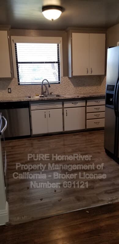 Sacramento House: 2571 Ione St