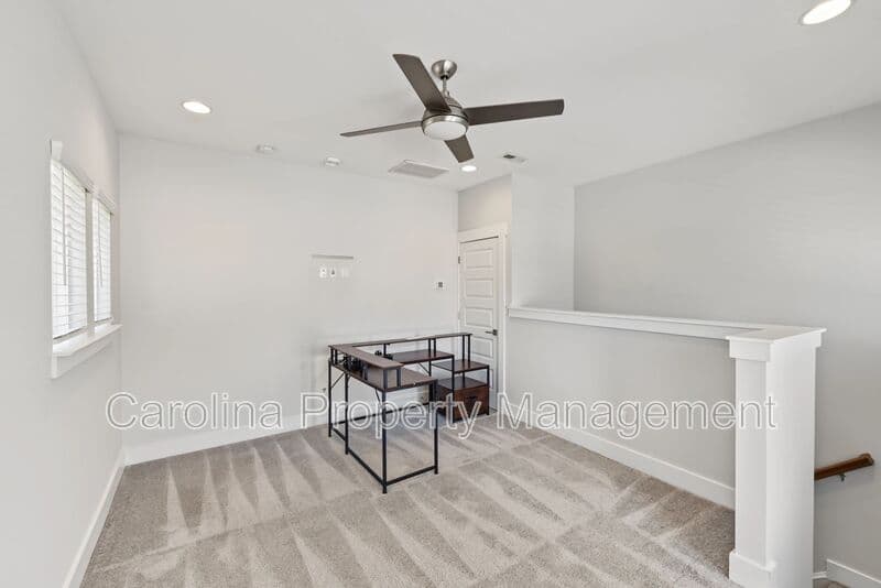 Charlotte House: 1245 Lomax Ave