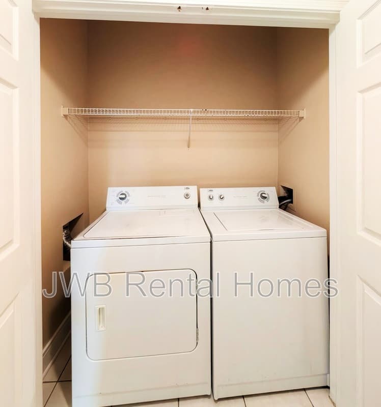 Jacksonville Condo: 10550 Baymeadows Rd #322
