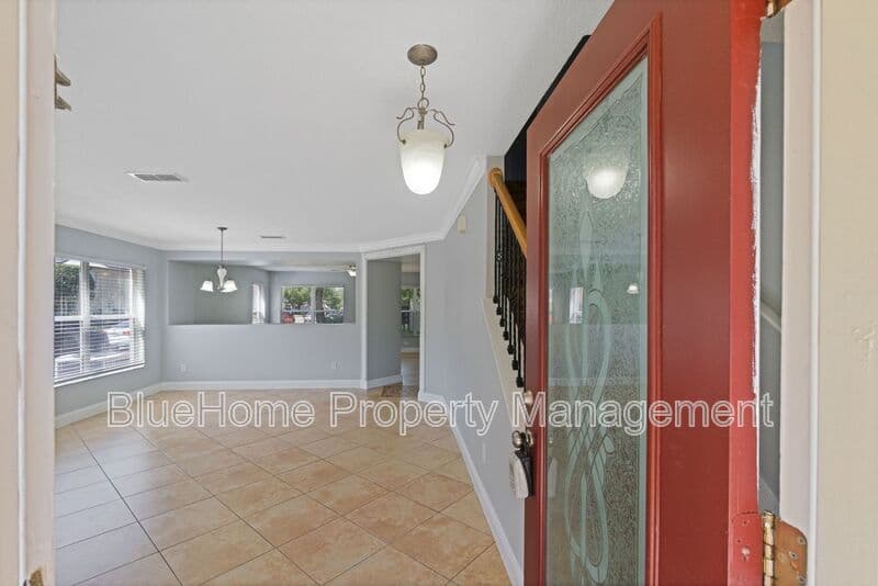 Orlando House: 15347 Galbi Drive