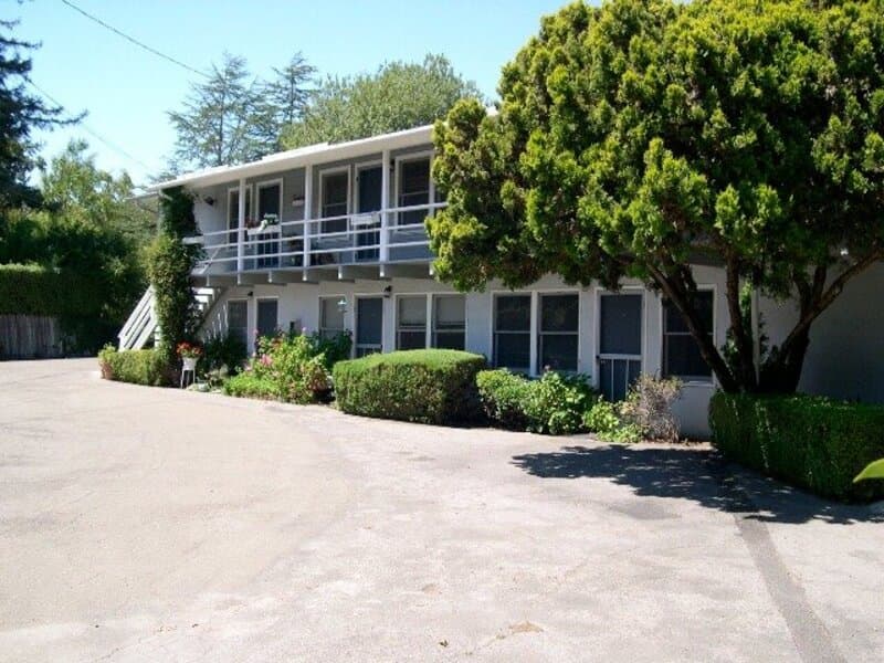 Corte Madera Condo: 25 Willow Ave