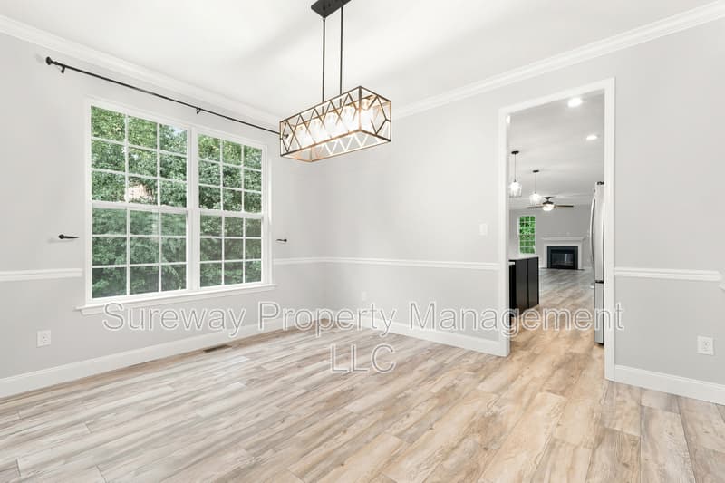Pemberton House: 13 Grist Mill Ct