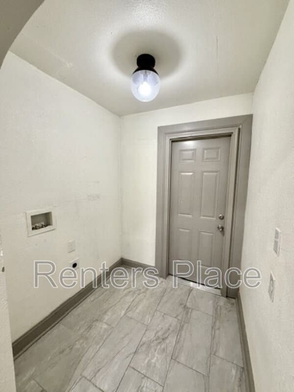 Tulsa House: 1128 South Rockford Avenue