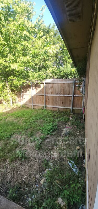 Fort Worth Condo: 6721 Loma Vista Drive