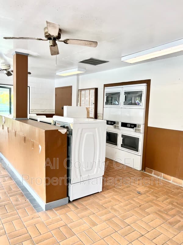 Orlando Condo: 6065 Village Circle