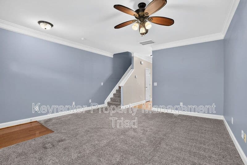 High Point House: 3779 Shadow Ridge Drive