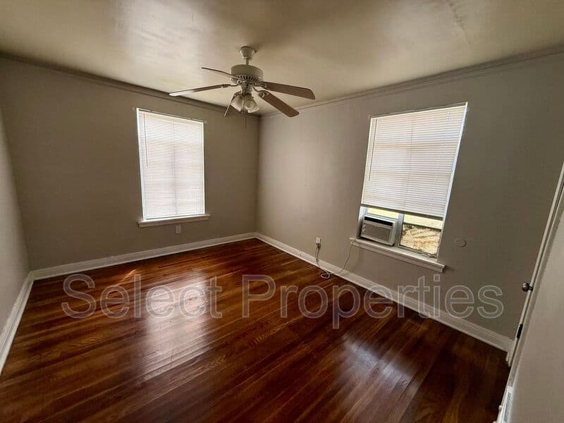 Jonesboro Condo: 1009 Flint Street