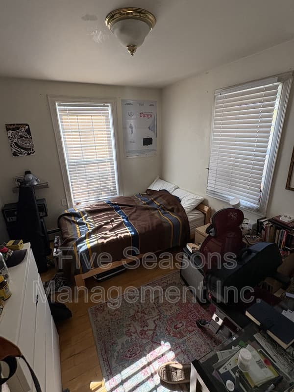Burlington Condo: 85 Manhattan Drive - 3