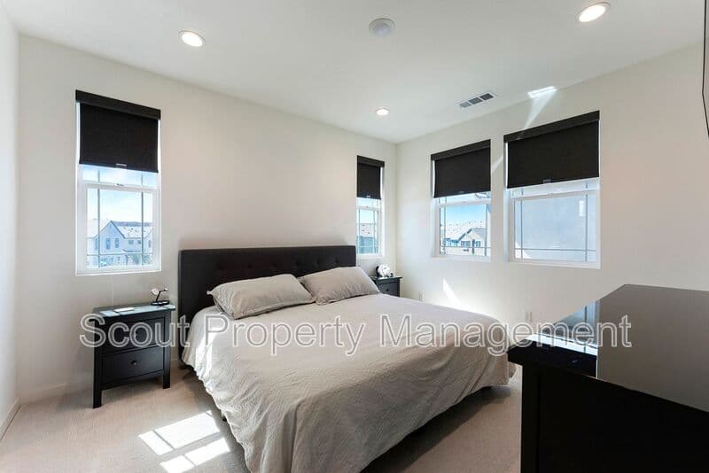 Temecula House: 32519 Brunello Way