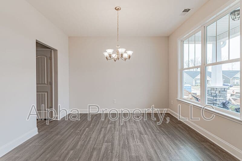 Greer House: 73 Tannery Dr
