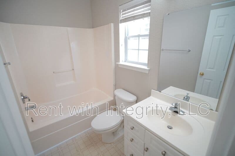 Tallahassee House: 2788 Westbrook Ct