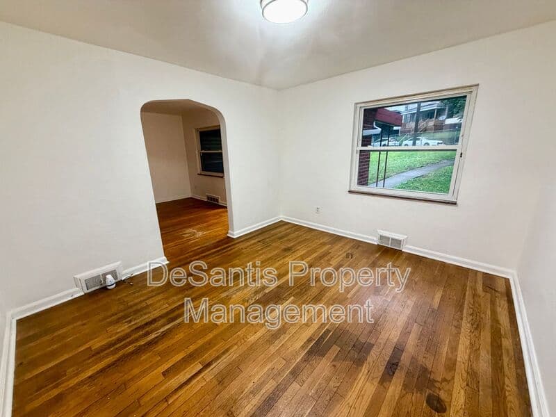 Pittsburgh House: 2725 Glen Mawr Street