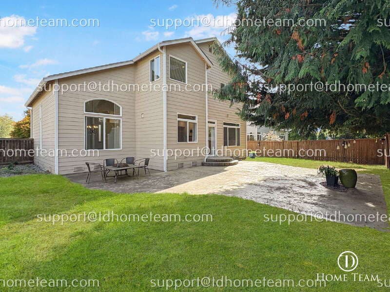 Kent House: 12815 SE 223rd Pl