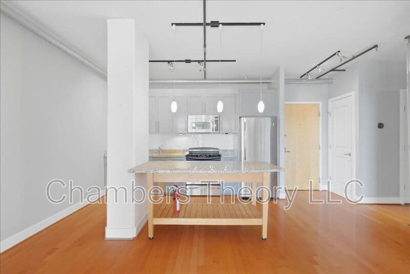 Washington Condo: 2125 14Th St NW