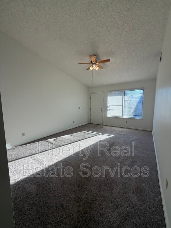 Hinesville Condo: 910 Brett Dr