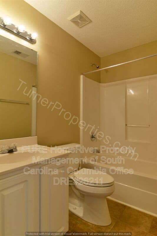 Hopkins House: 129 Alexander Pointe Dr