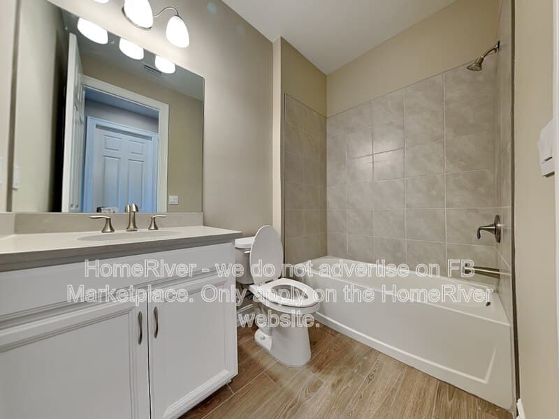 Naples House: 1098 Enbrook Loop