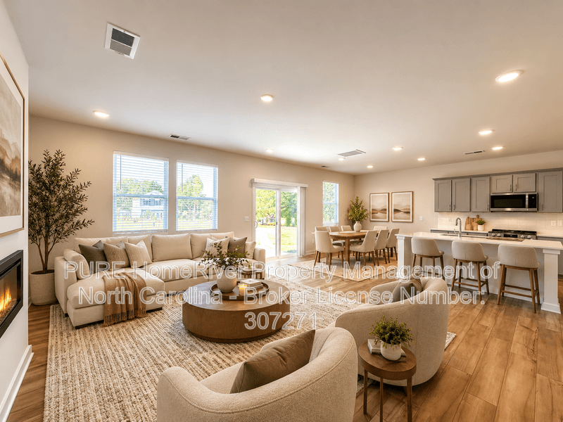 Hickory House: 2953 31st St Ln NE
